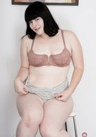 Cece Strip, Cece Lachey (cec015) ATK Natural & Hairy: Cece Lachey (Cece Strip)