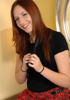 Delanie spreads her pussy, Delanie (del015) ATK Archives: Delanie (Delanie spreads her pussy)