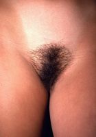ATK Natural & Hairy: Gloria (Gloria loves nudism)