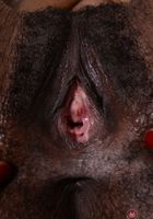 ATK Natural & Hairy: Kahlista Stonem (Kahlista Stonem wears virginal white.)