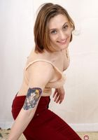 Lauren Laurent in scary hairy, Lauren Laurent (lau067) ATK Natural & Hairy: Lauren Laurent (Lauren Laurent in scary hairy)