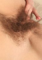 Lillian fingers her tight hairy snatch, Lillian (lil087) ATK Natural & Hairy: Lillian (Lillian fingers her tight hairy snatch)
