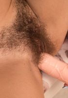 Olivia fucks her Russian Muff, Olivia (oli034) ATK Natural & Hairy: Olivia (Olivia fucks her Russian Muff)