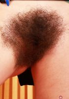 Pearl Sage Super Hairy Gapes, Pearl Sage (pea013) ATK Natural & Hairy: Pearl Sage (Pearl Sage Super Hairy Gapes)