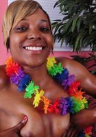 ATK Exotics: Shae Spreadz (Rashae gets Hawaiian and masturbates)