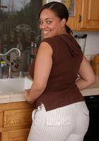 ATK Exotics: Rosie (Rosie in thick women)