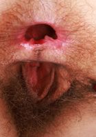 ATK Natural & Hairy: Sia Wood (Sia Wood in her green swimsuit)