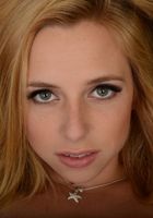 Horny babe Taylor teases and spreads her pussy, Taylor Whyte (tay040) ATK Petites: Taylor Whyte (Horny babe Taylor teases and spreads her pussy)