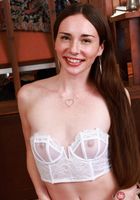 ATK Galleria: Tess Thompson (Tess Thompson is a petite little babe with lots to offer)