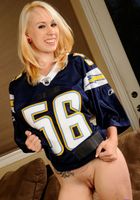 Victoria Palms plays Madden before playing with herself, Brandi Blunt (vic054) ATK Premium: Brandi Blunt (Victoria Palms plays Madden before playing with herself)