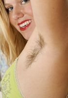 Yanna spreads her pussy, Yanna (yan011) ATK Archives: Yanna (Yanna spreads her pussy)